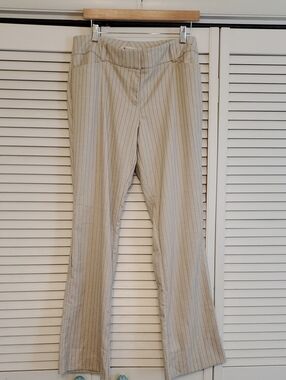 7th Avenue Design Studio Beige Striped Pants, Size 10